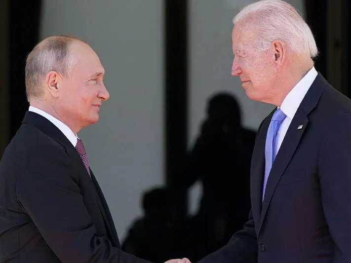 Почему Путин не будет поздравлять Байдена с Новым годом — разбор политолога