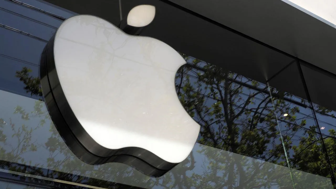 Российский суд впервые оштрафовал Apple за неудаление запрещенного контента