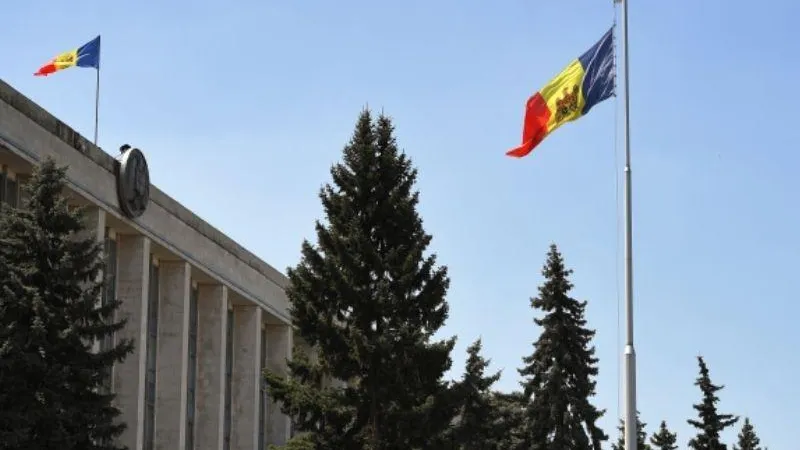 Молдавские парламентарии осудили действия России на Украине