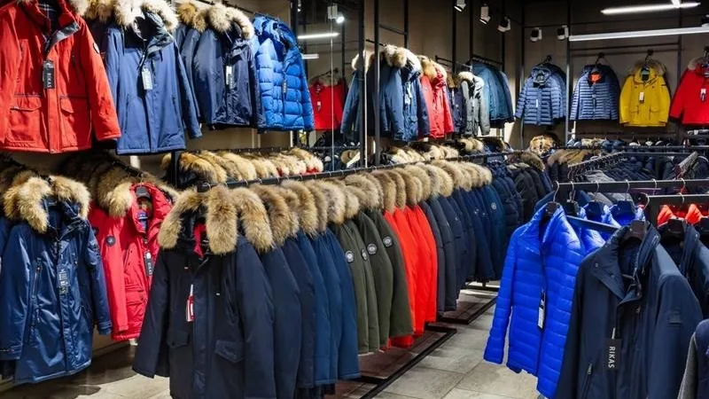 Жителя Красногорска поймали на краже дорогой куртки из ТЦ