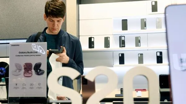 В России может появиться запрет на параллельный ввоз мобильных Samsung