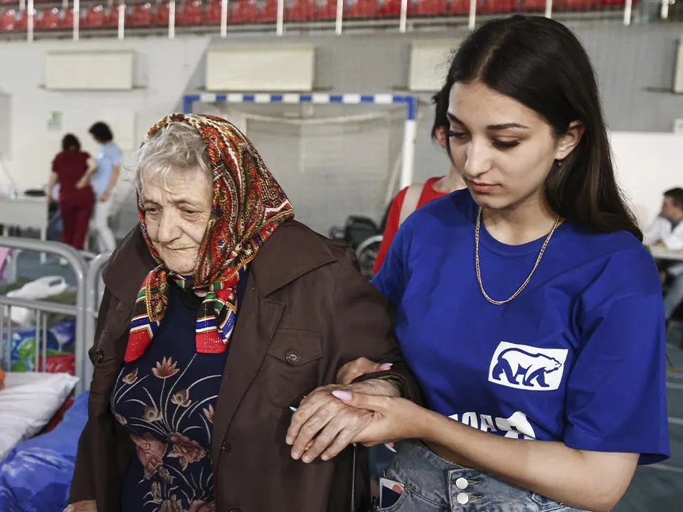 Обстрелы ВСУ и подарки от администрации: как протекает жизнь в приграничных регионах России