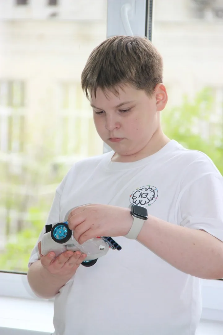 Фото: klub-znaniy.ru. Михаил Лузин (2-е место)