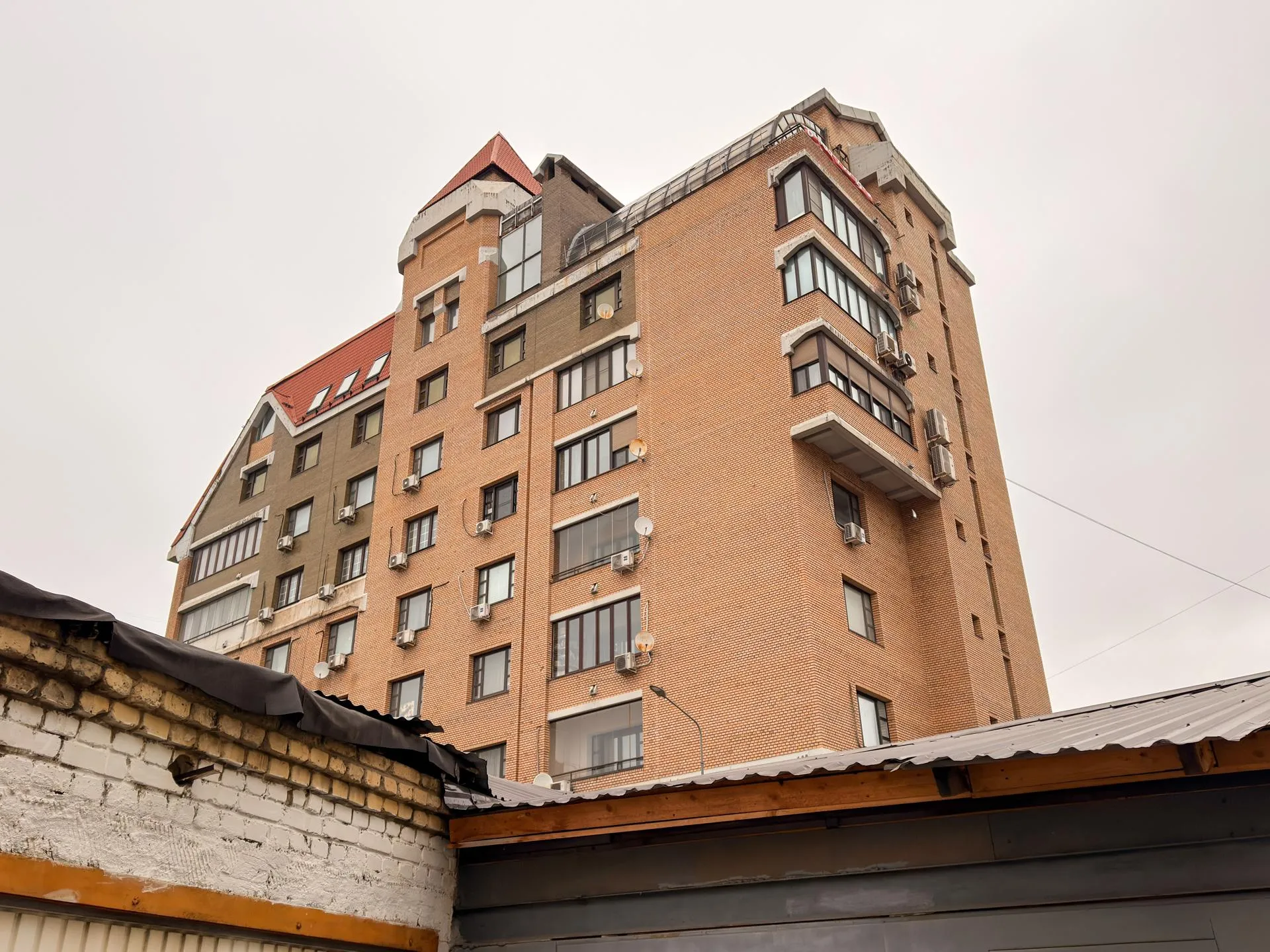 Дом, где расположена та самая квартира Ларисы Долиной. Petrov Sergey/news.ru