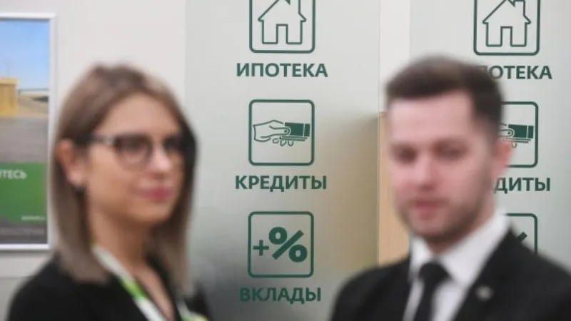 Экономист Медведев объяснил, почему снизились объемы сбережений россиян на вкладах