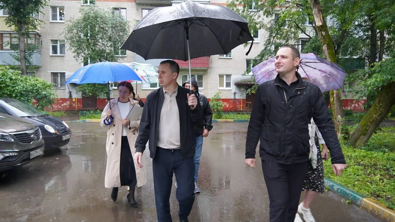 Первый замглавы Подольска провел мониторинг качества содержания территорий в микрорайоне Южный