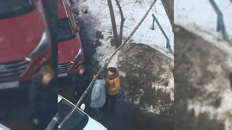 Жители Мытищ предлагают скинуться на пепельницу для сотрудников местного Пенсионного фонда 