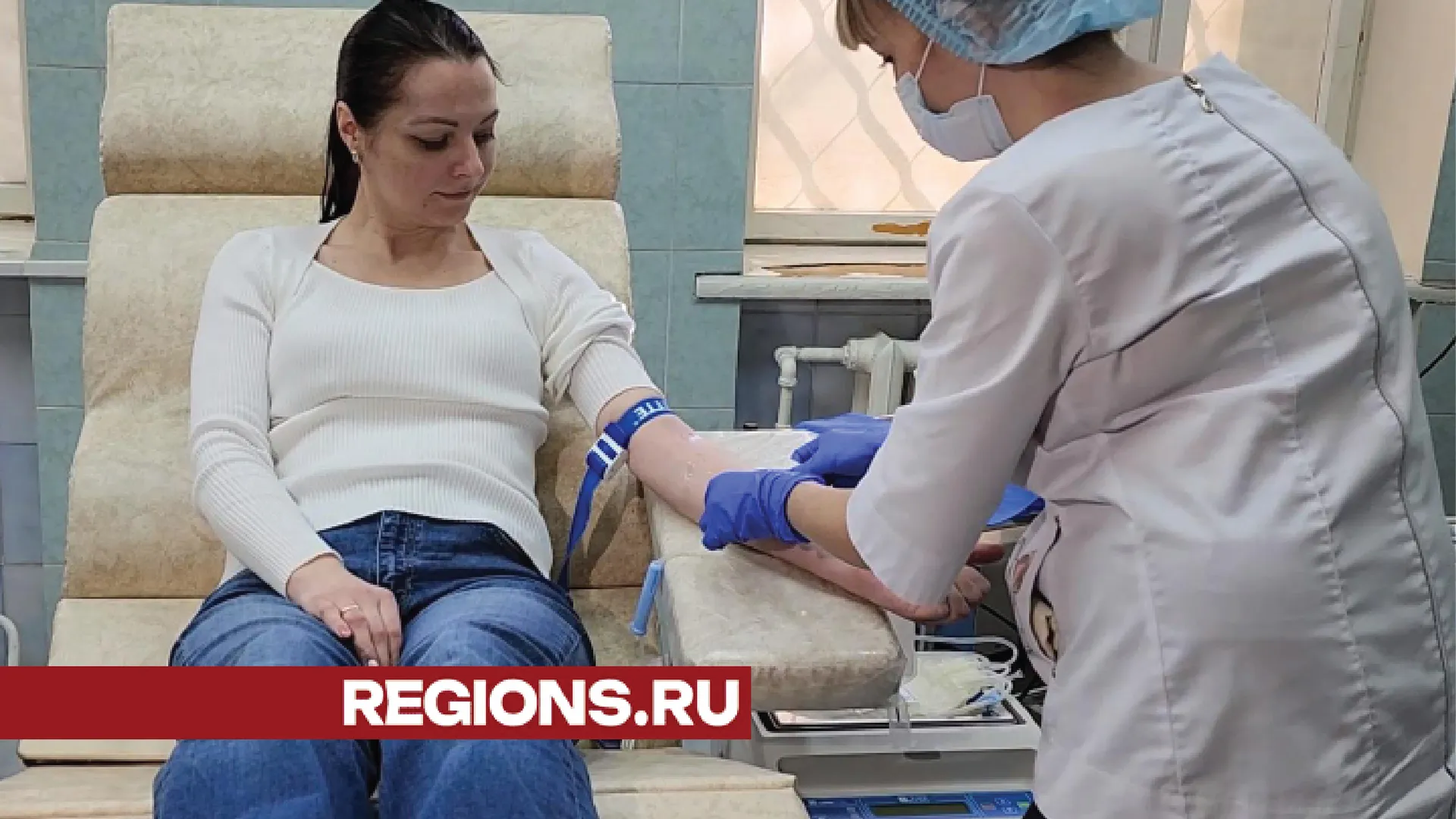 День донора крови, 20 апреля, выпал на субботу и многие доноры воспользовались этим/фото: Никита Сморкалов, корреспондент РИАМО