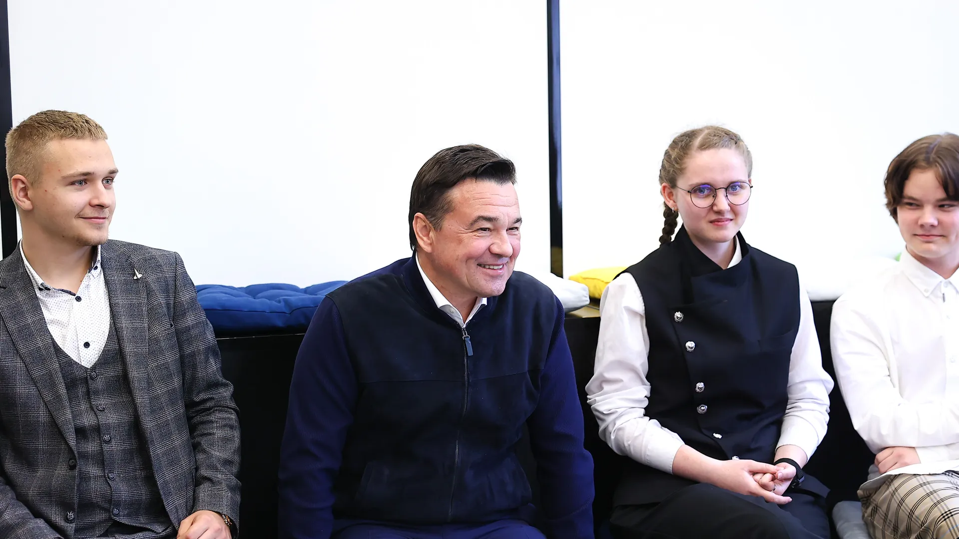 Посещение корпуса Физтех-колледжа в Долгопрудном после капремонта Губернатором Поодмосковья