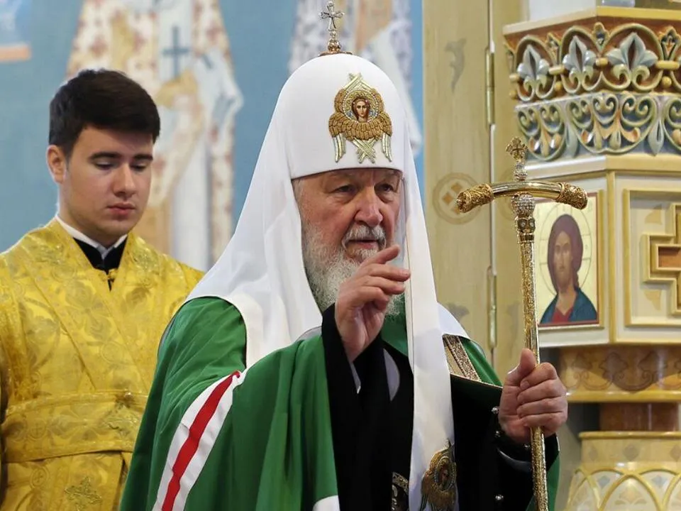 «Оттягиваем своими молитвами»: сильнейшая ясновидящая поддержала слова патриарха Кирилла о роли России в спасении мира