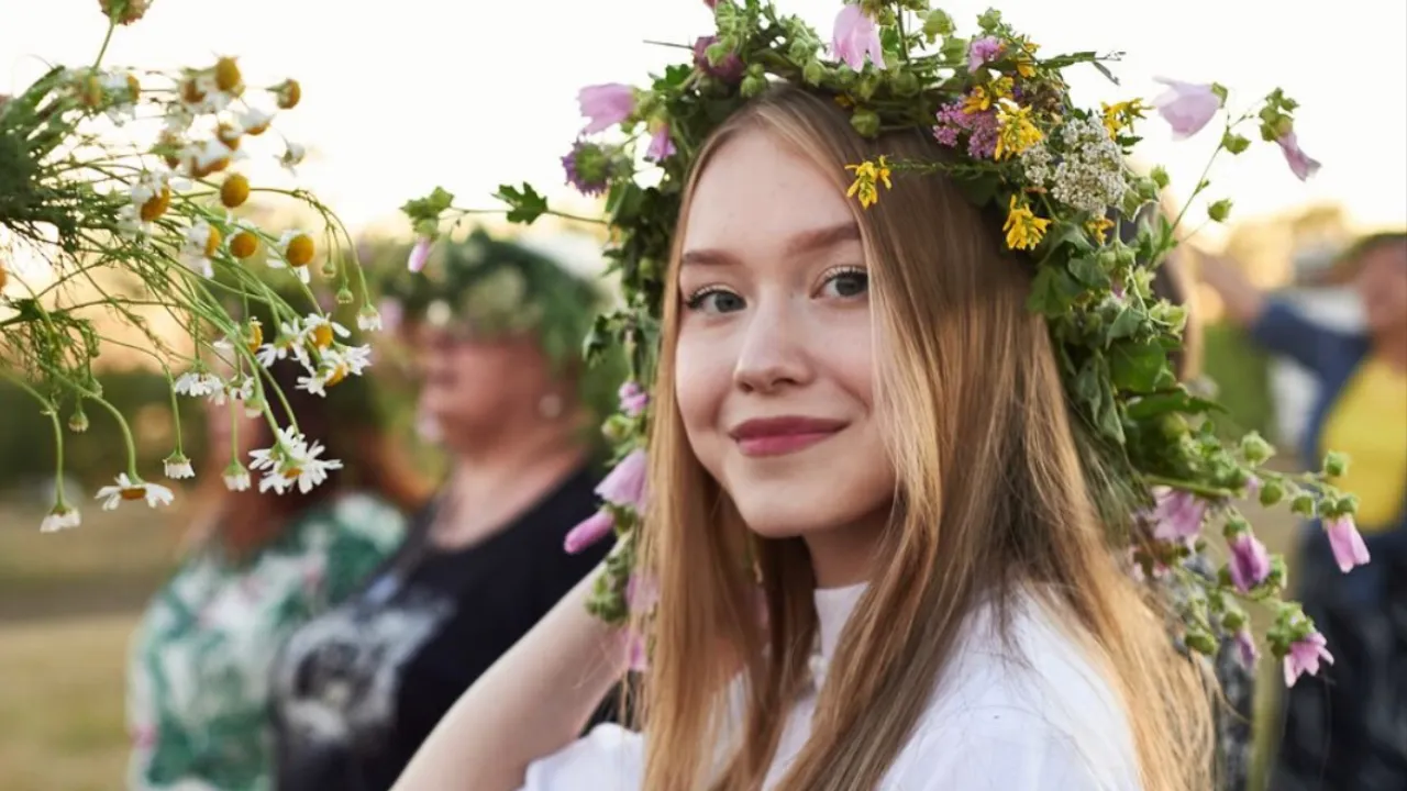 Защита, деньги, любовь: эзотерик рассказала, как правильно «питаться» солнцем в день Ивана Купалы