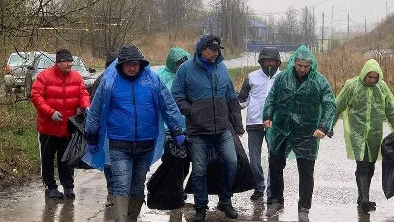 Министр транспорта Подмосковья участвует в общеобластном субботнике