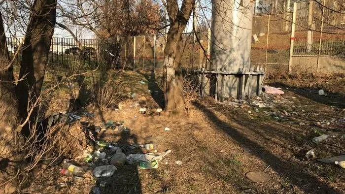 Около 130 тысяч квадратных метров освободили от захламления в Москве