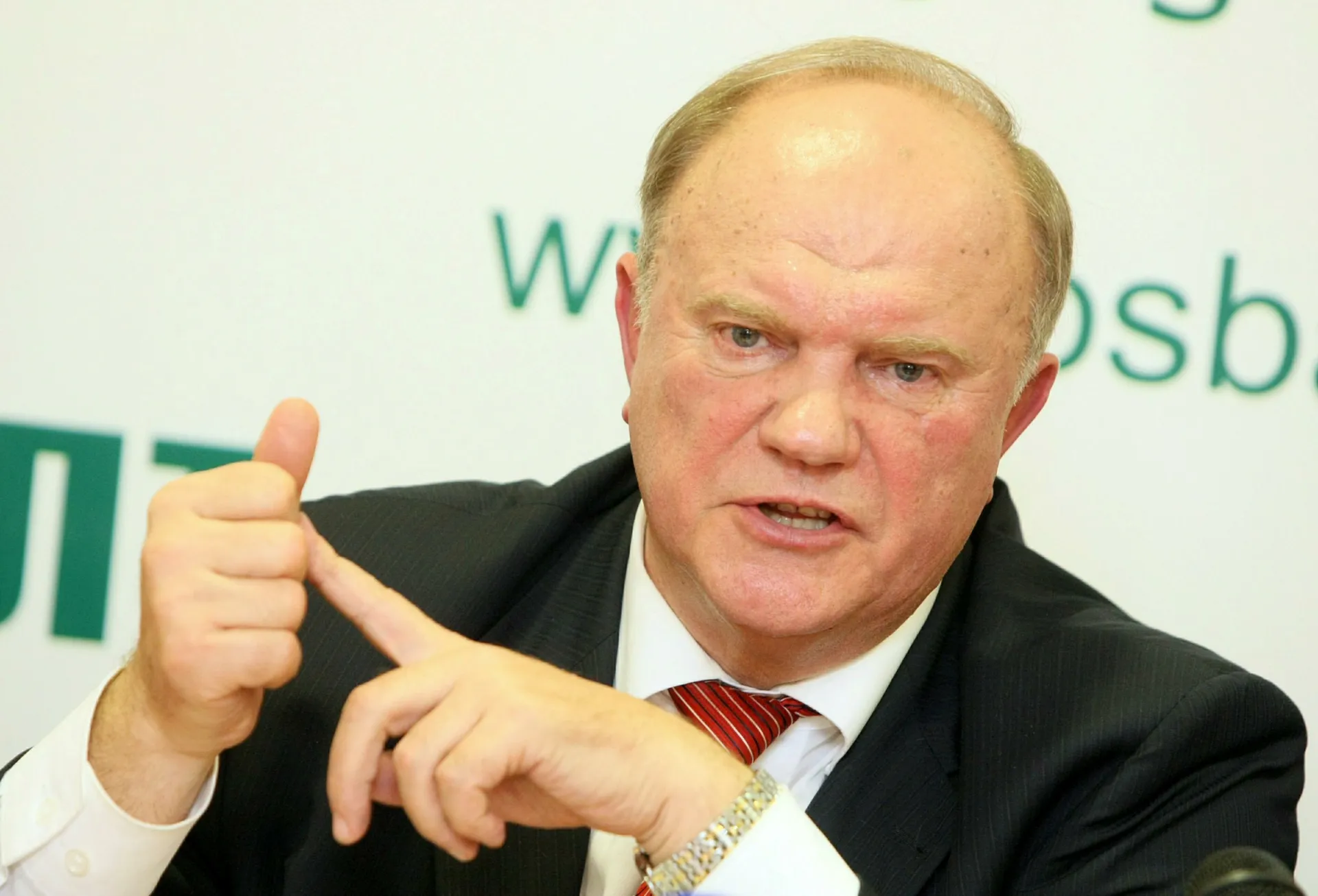 Zamir Usmanov/Russian Look