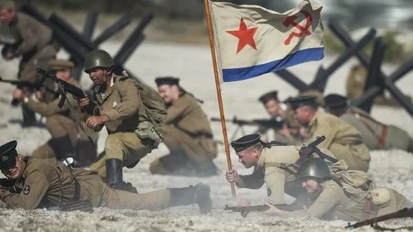 Масштабная реконструкция «Бой за Севастополь» прошла в Крыму