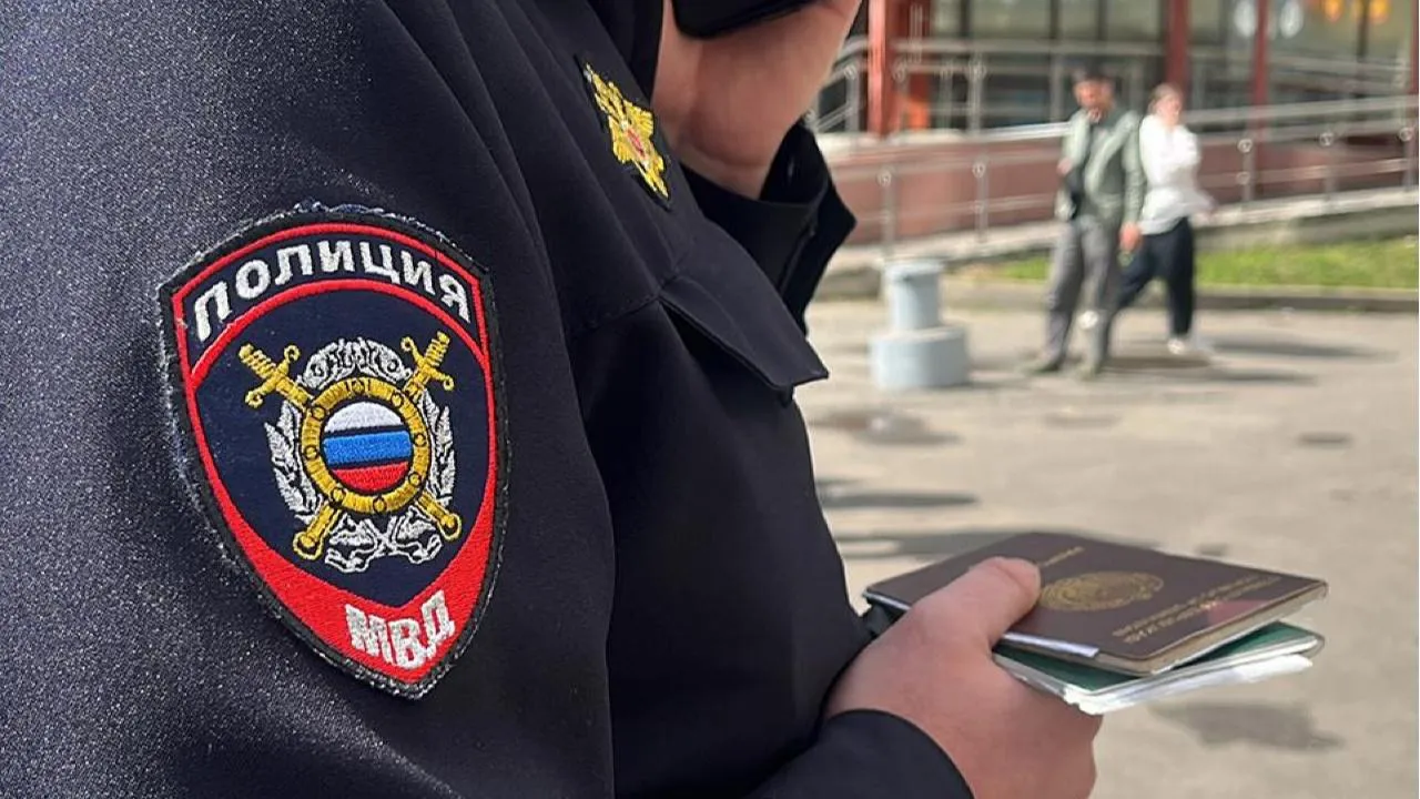 В Крыму арестовали трех человек за украинские националистические песни