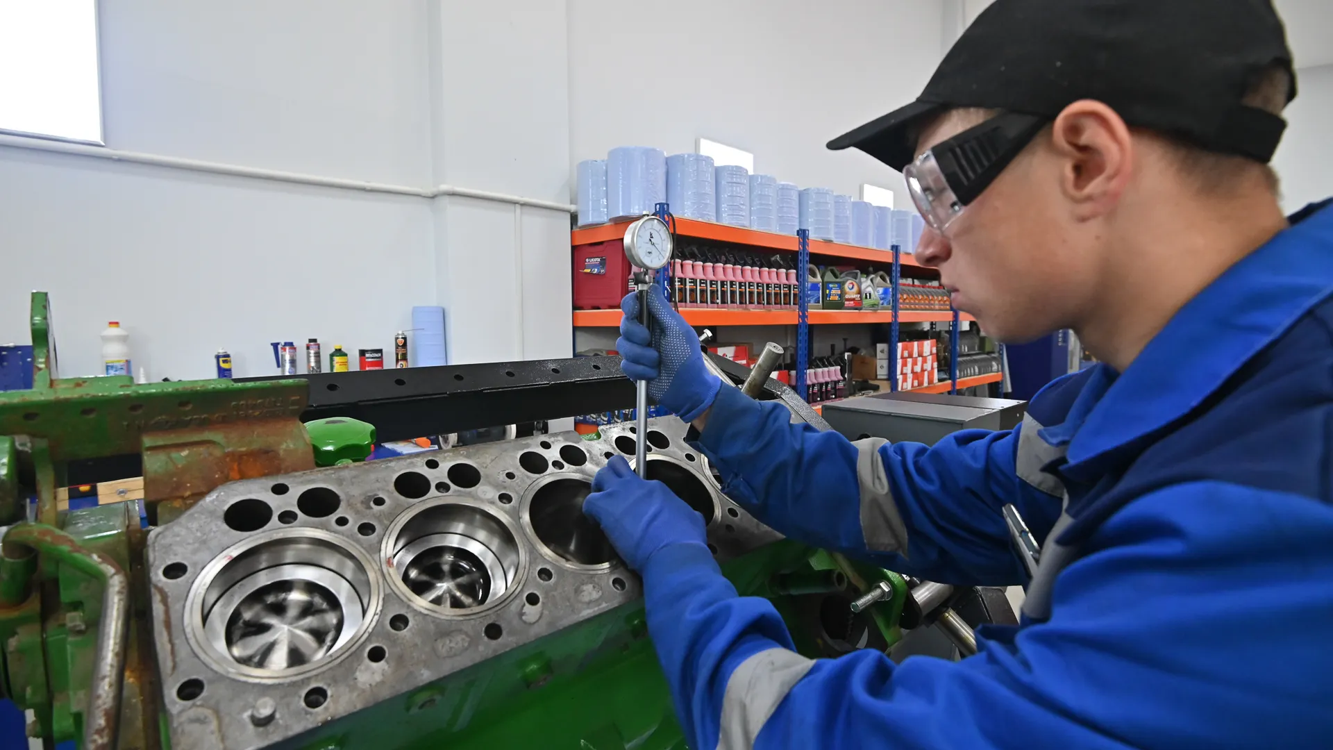 Рабочая поездка губернатора Подмосковья в городской округ Щелково