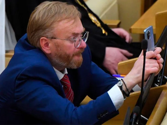 «Праздник освободился от ненужного налета феминизма»: Милонов поздравил женщин