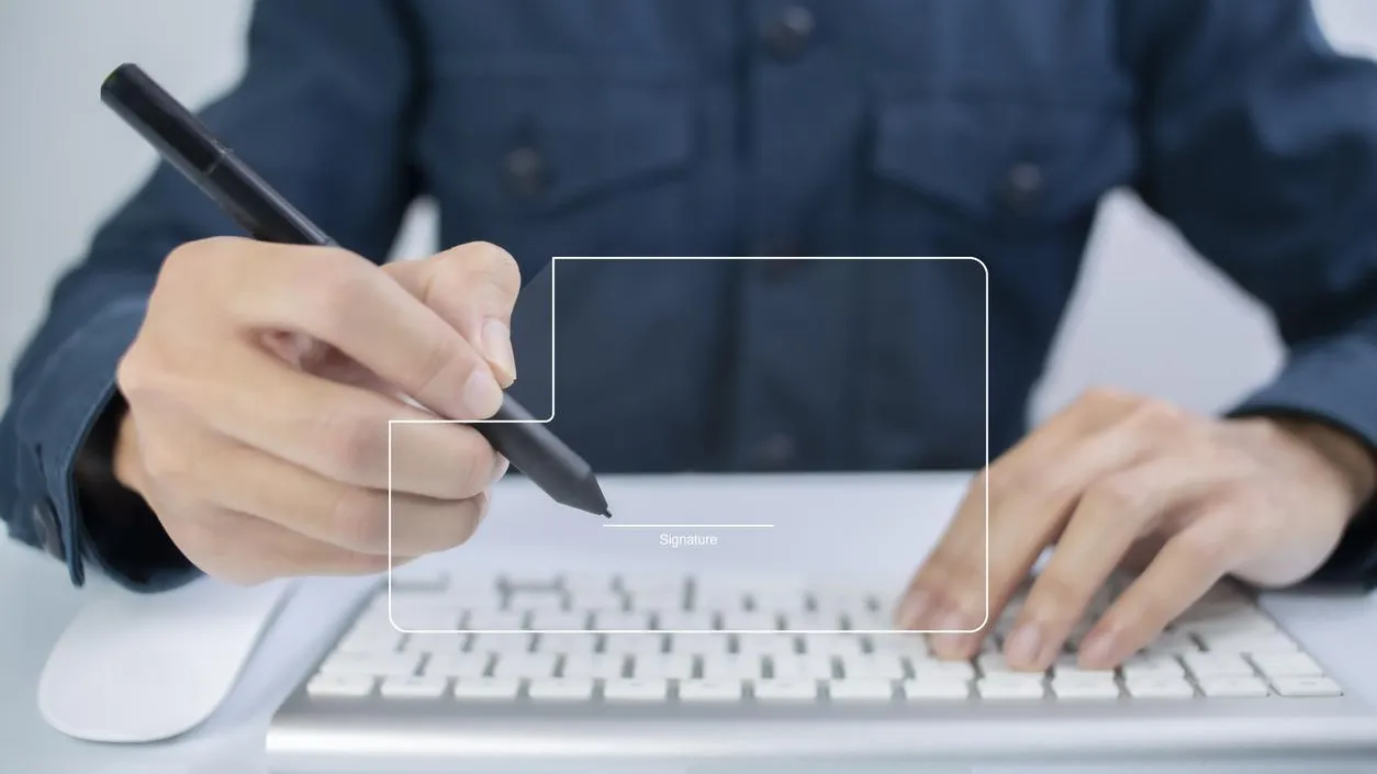 В Роскачестве предупредили, что утеря электронной подписи может привести к суду и финансовым потерям