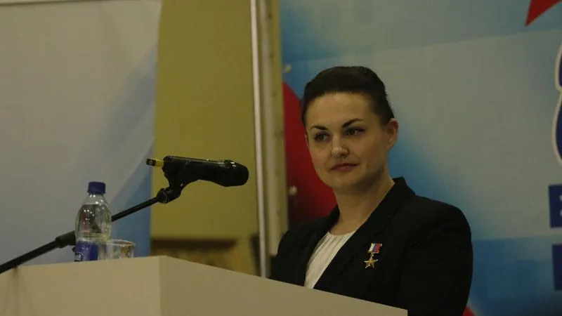 Серова: наш президент ждет в своей команде новых людей