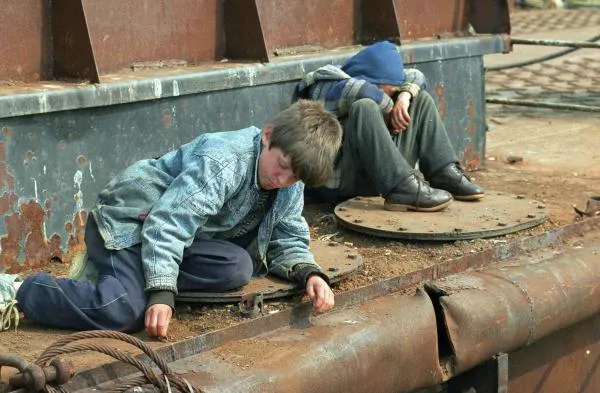 Беспризорные дети на улицах Петропавловска-Камчатского, 2005 год