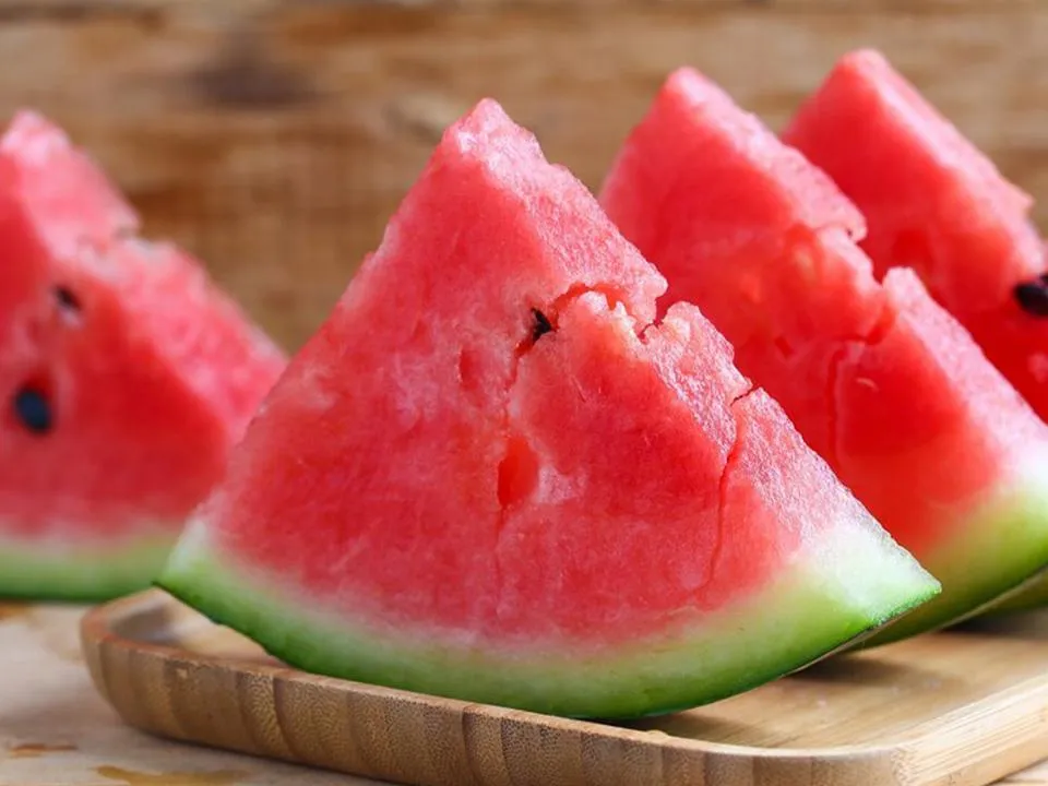«Может быть фатально»: выяснилось, для кого арбузы смертельно опасны