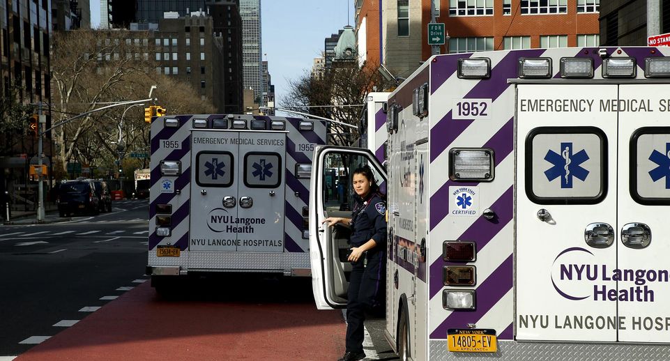 CBS News: в США пять девушек погибли в ДТП во время поездки к озеру