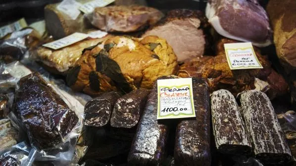 Продукцию стоимостью более 4,5 млн руб украла мошенница у торговой компании в Домодедове