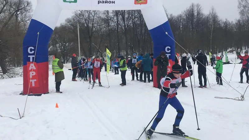Чемпионат по лыжным гонкам в Чехове впервые прошел в парке культуры и отдыха.