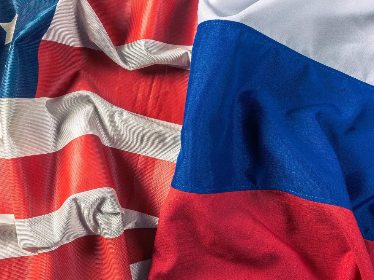Санкции и национализация: как Москва может ответить на передачу российского имущества Украине
