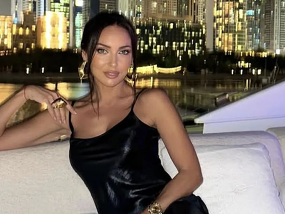 «Делала вид, что брак был счастливым»: почему Алсу до сих пор не может начать новую жизнь после развода с Абрамовым