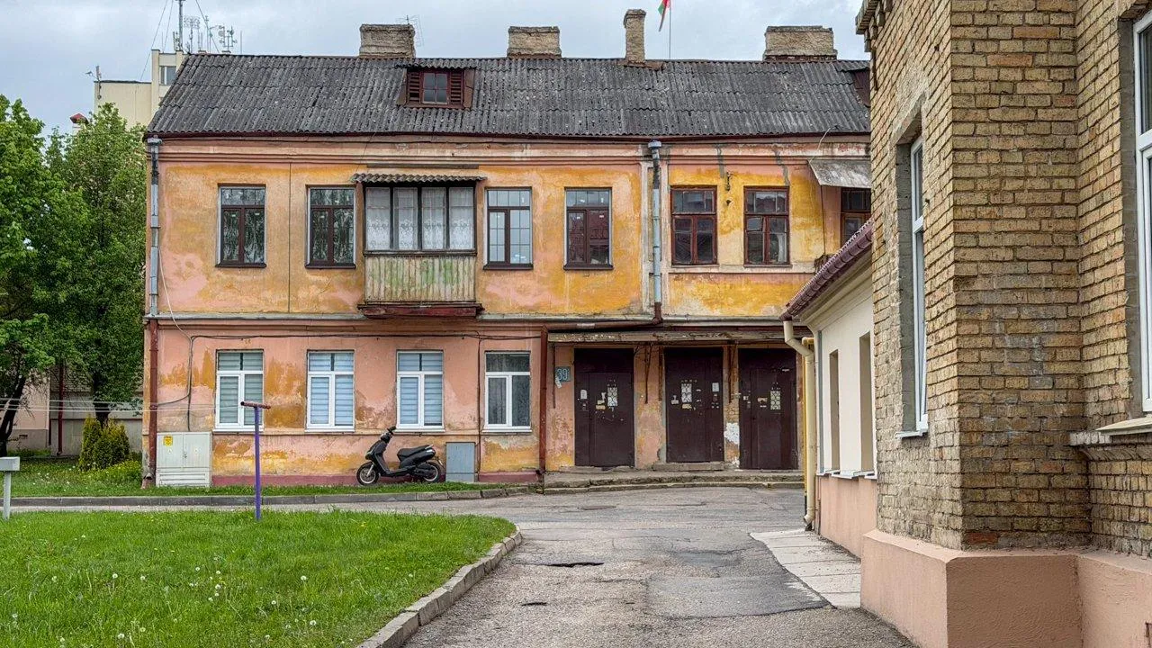 NEWS.ru: две трети россиян в старом фонде живут в тревоге из-за износа коммуникаций
