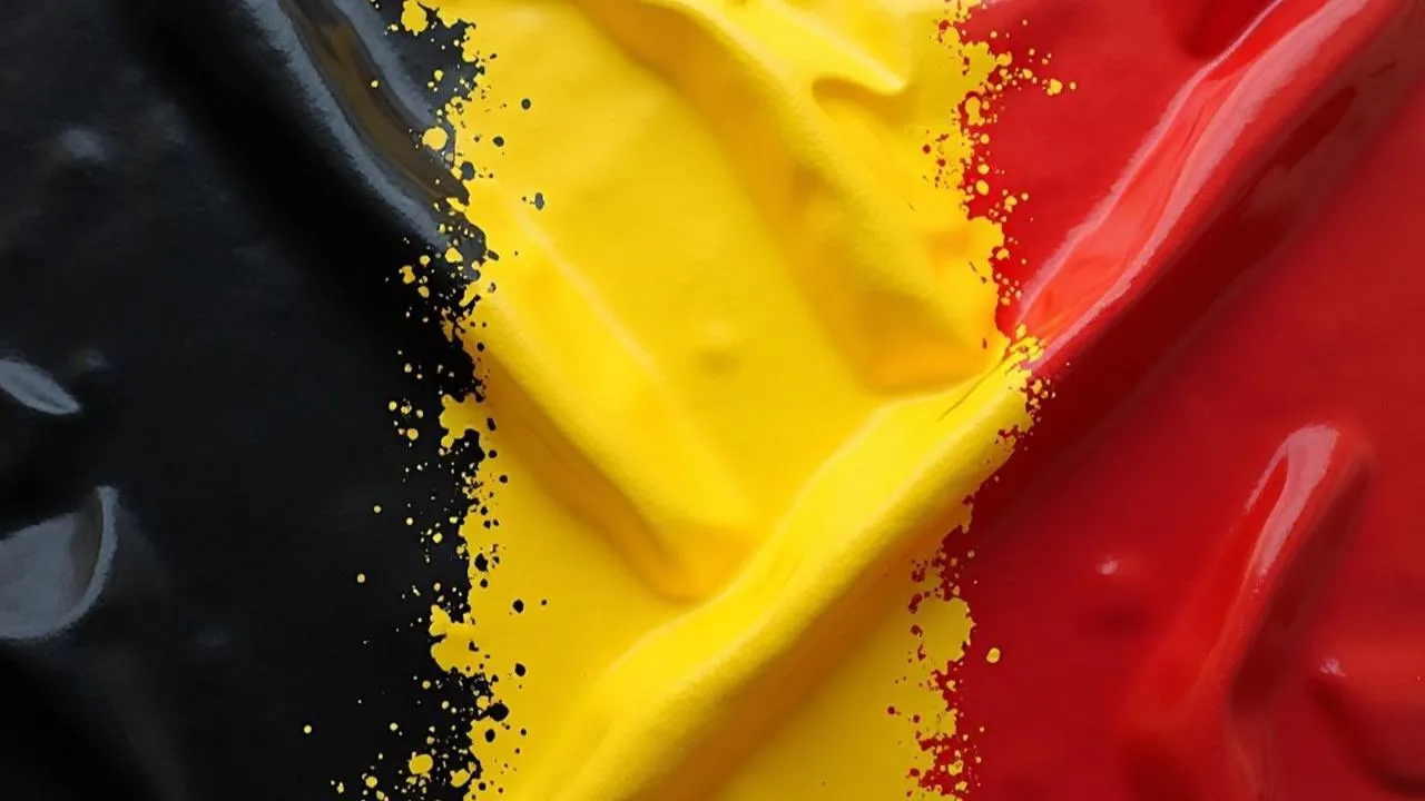 «Это просто воровство»: премьер Бельгии выступил против использования российских активов для Украины