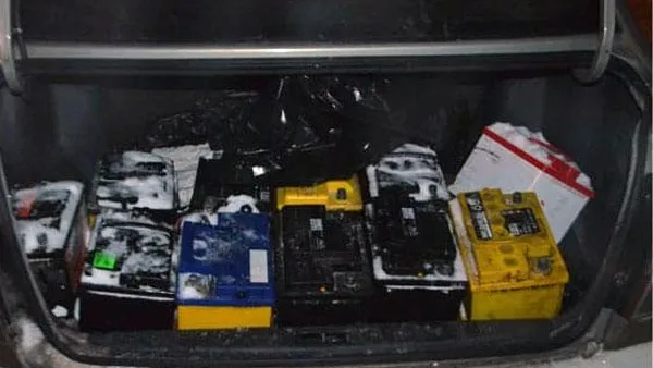 В Башкирии челябинец украл 12 аккумуляторов у припаркованных на ночь машин