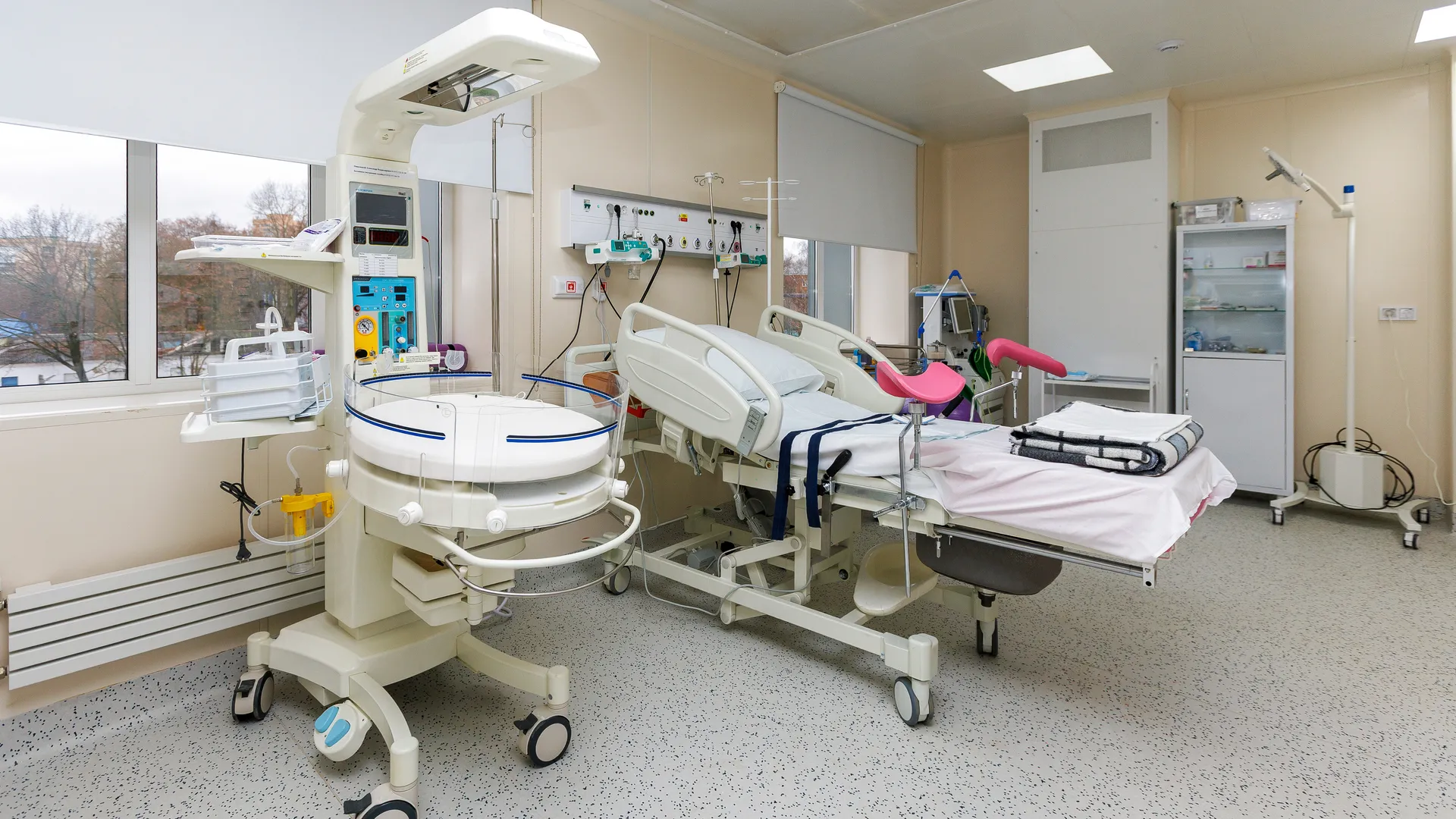 «Рожали в поле и ничего»: депутат посоветовал женщинам равняться на крестьянок