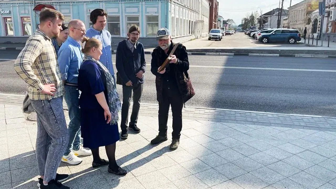 Пресс-служба музея-резиденции "Арткоммуналка. Ерофеев и другие"