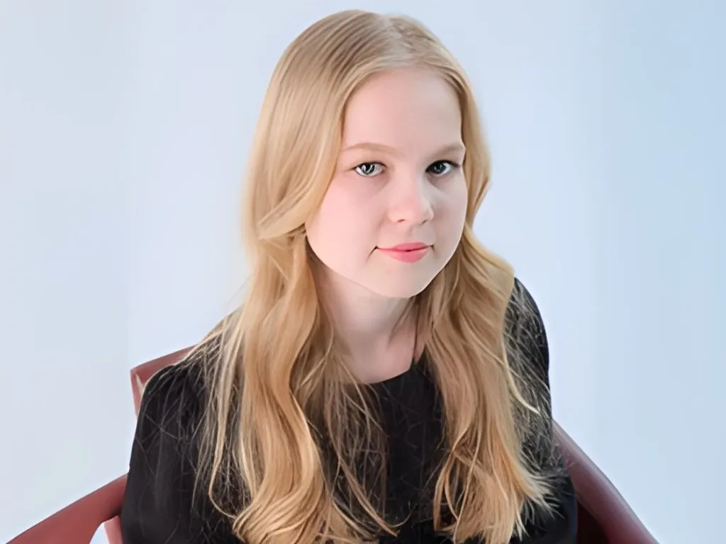 Анна Богданова, выпускница гимназии им. И.Б.&nbsp;Ольбинского Сергиево-Посадского г.о. Фото: t.me/yprav_obr_sp