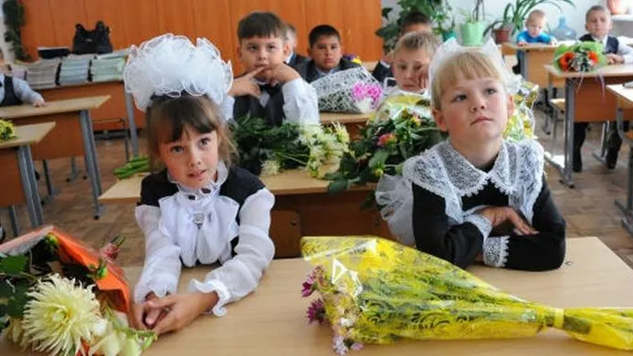 Уже 68 тыс подмосковных детей записали в первый класс в 2016 г