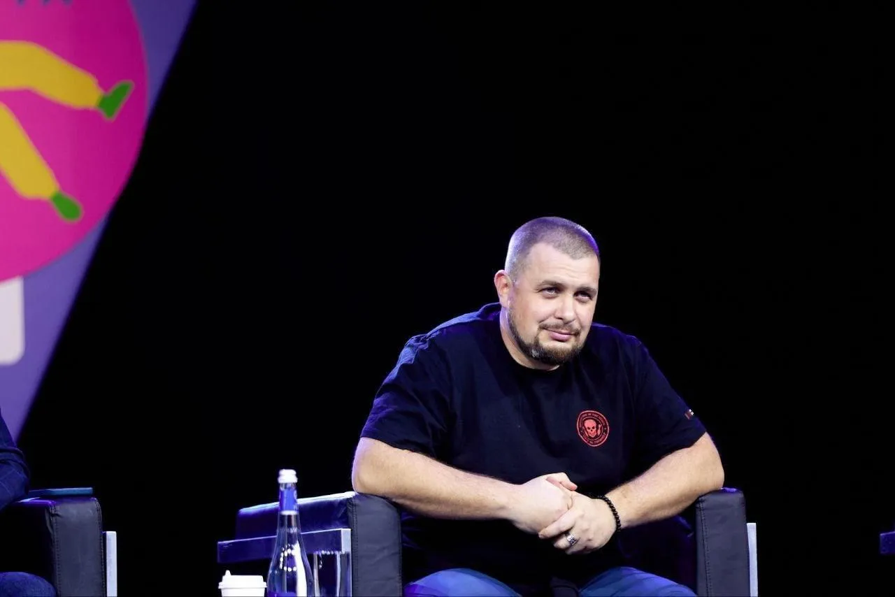 Владлен Татарский (настоящее имя — Максим Фомин) — российский военкор, блогер