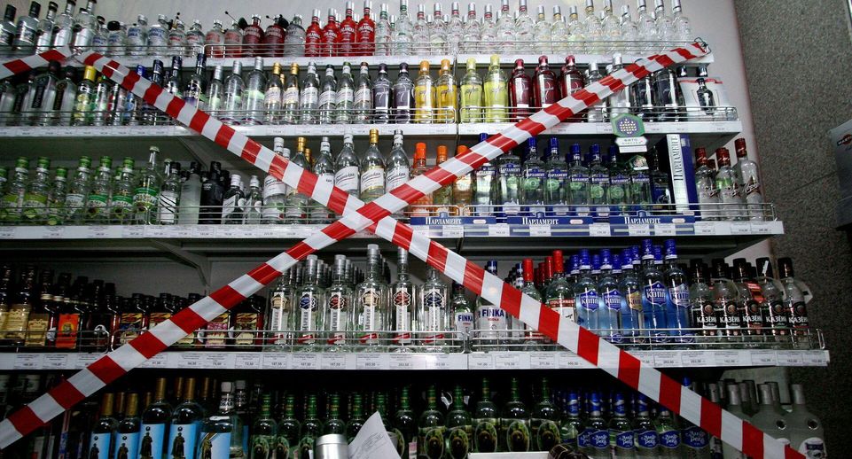 Активист Курбаков призвал Мишустина ввести сухой закон на время спецоперации