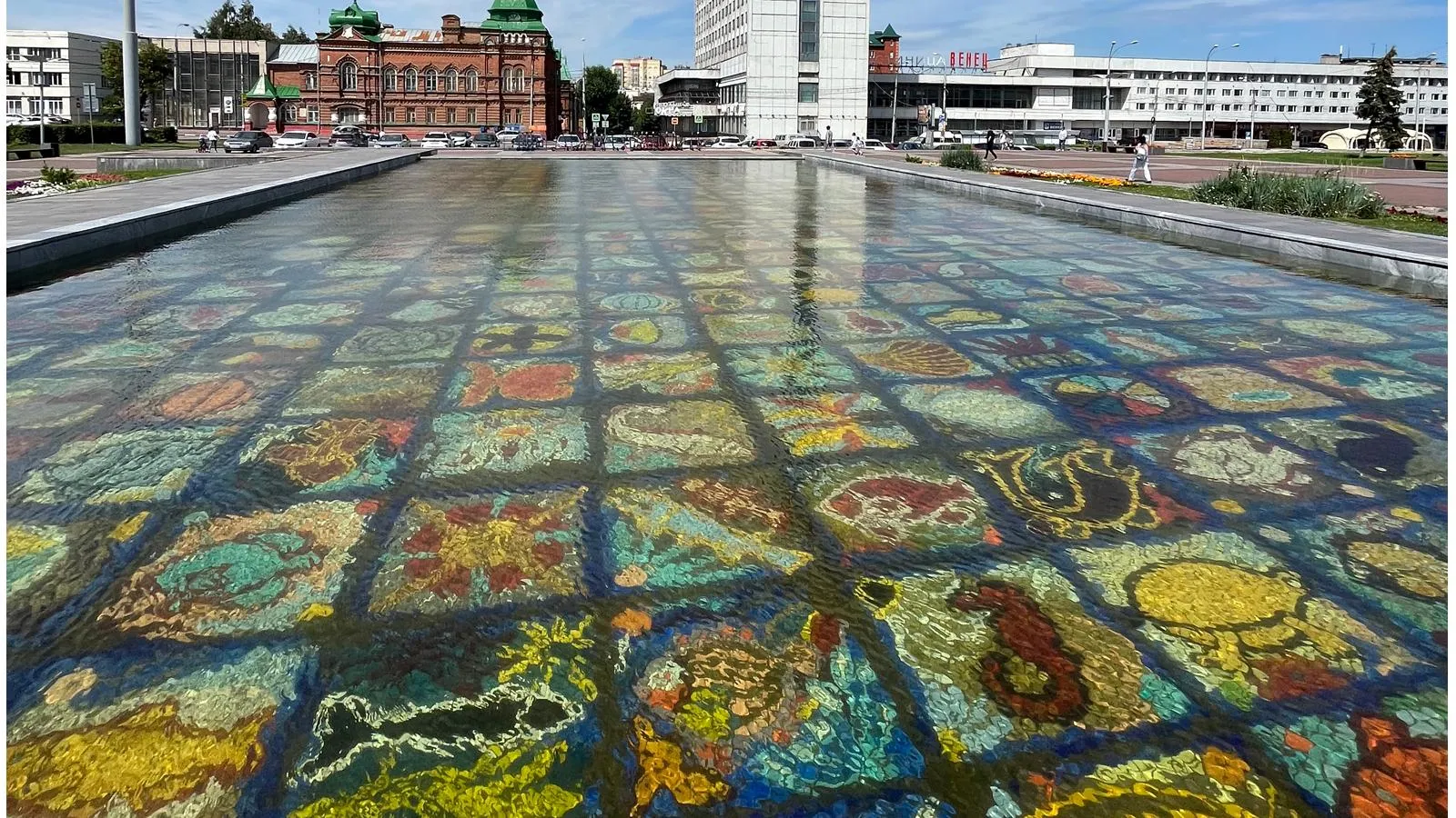 Бассейн-мозаика «Морское дно» авторства Зураба Церетели, Ульяновск. Анна Лесвик