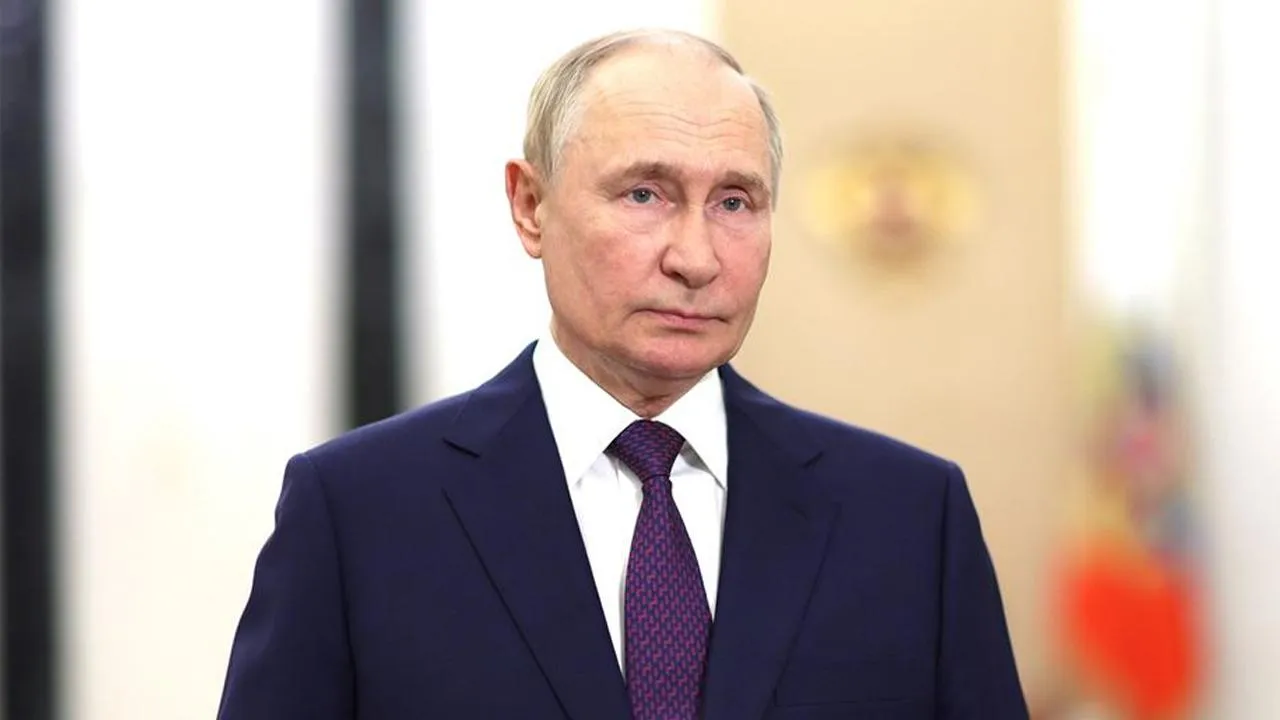 Владимир Путин высказался о безработице россиян на прямой линии