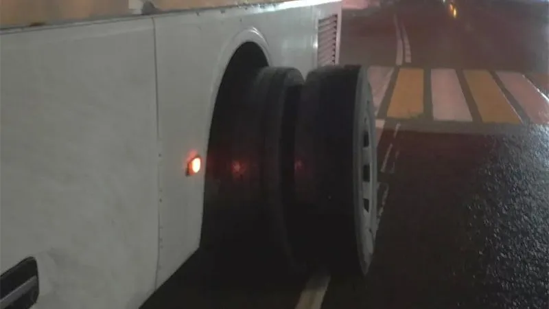 В Серпухове проверят всю автоколонну, после того как у автобуса на ходу чуть не отвалились задние колеса 