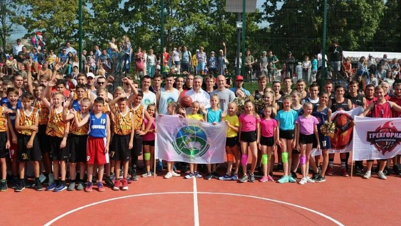 Новую баскетбольную площадку открыли в Одинцове