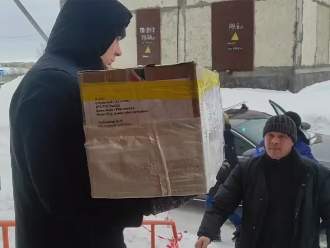 Рискуя жизнью и обходя препятствия: доброволец с Ямала рассказал, как помогает бойцам СВО