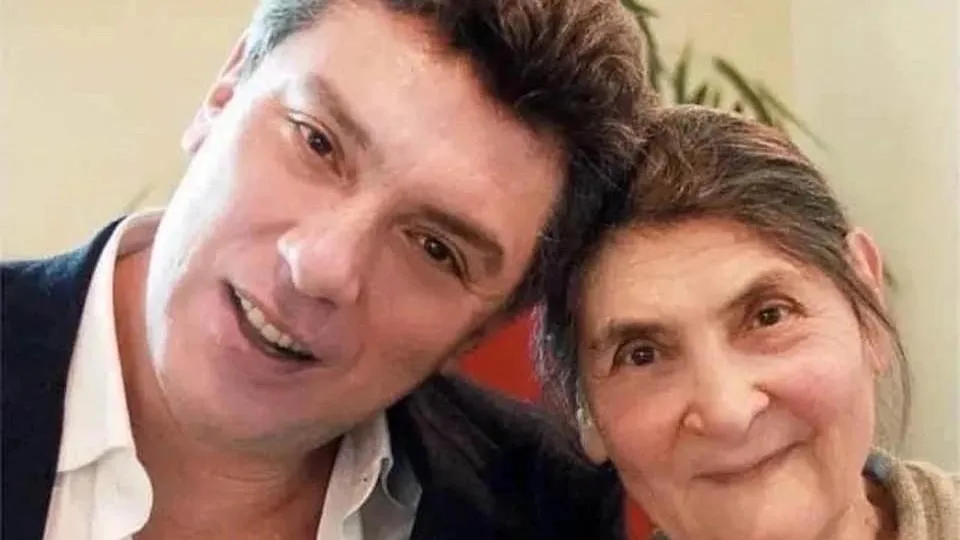 Умерла мать Бориса Немцова