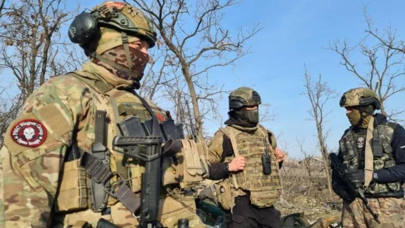 Военный политолог объяснил, чем грозит властям Украины сдача Бахмута