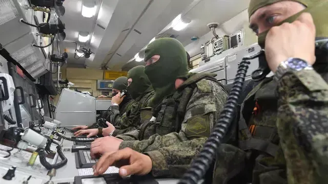 ВС России разбомбили ракетные авиабазы ВСУ в Хмельницкой и Ровенской областях