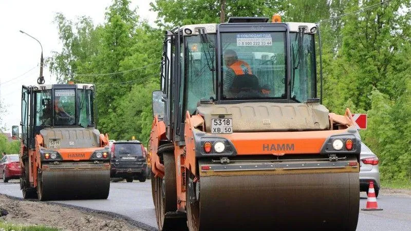 Почти 500 дорог отремонтировали в Подмосковье
