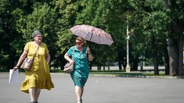 Синоптик Позднякова: к 17 мая в Москве потеплеет до плюс 20 градусов
